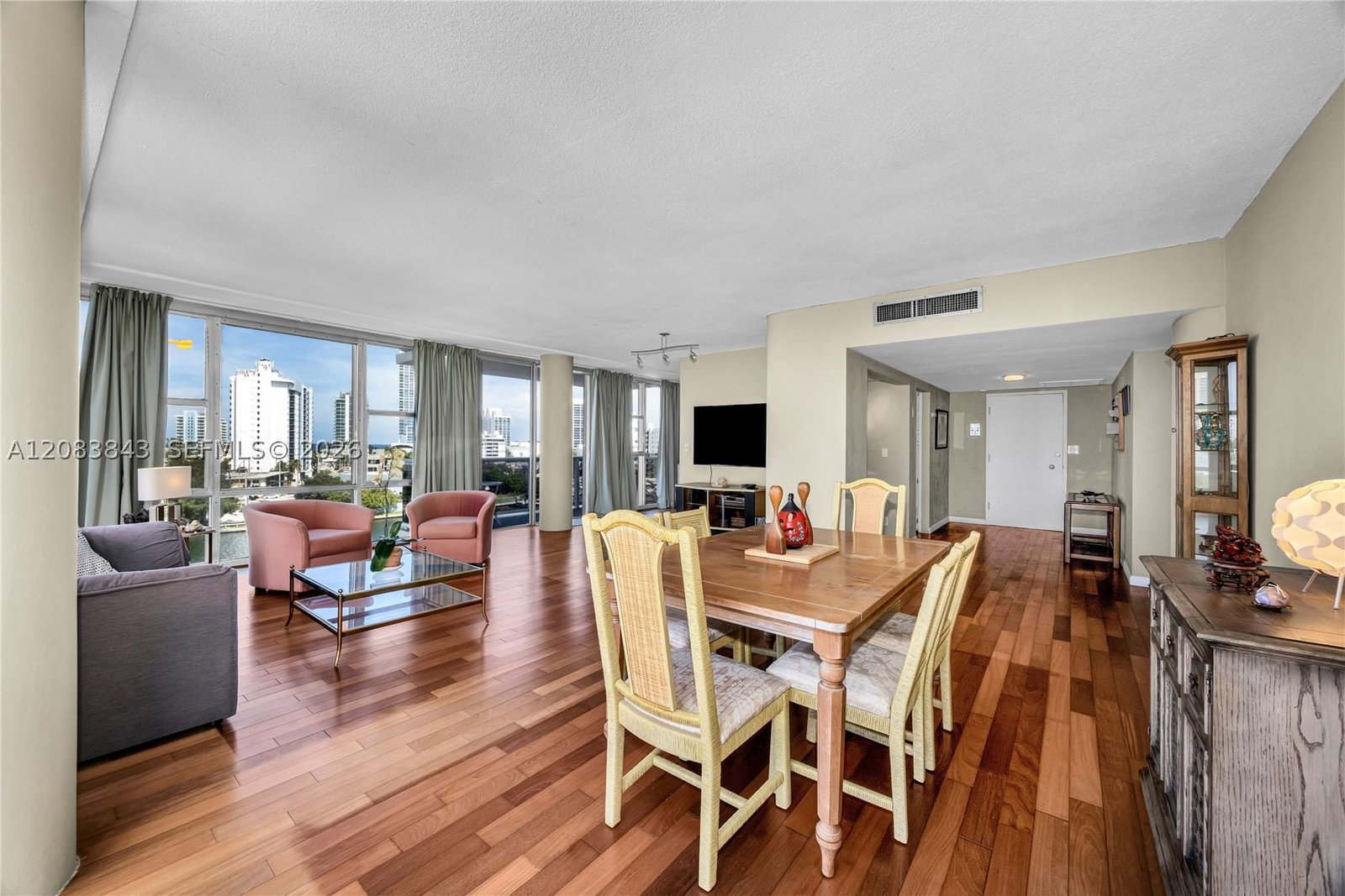 Real estate property located at 900 Bay Dr #601, Miami-dade, King Cole Condo, Miami Beach, FL