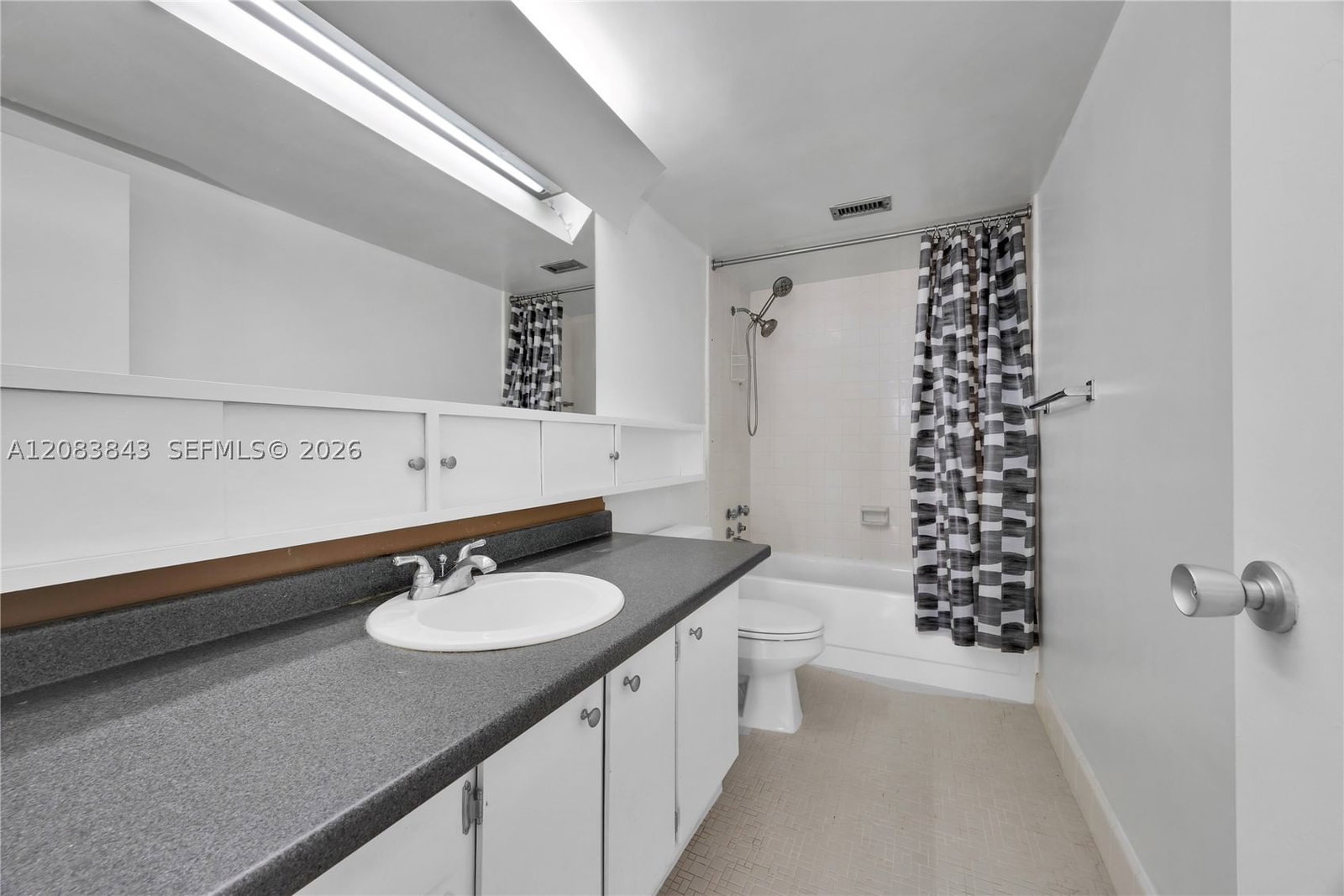 Real estate property located at 900 Bay Dr #601, Miami-dade, King Cole Condo, Miami Beach, FL