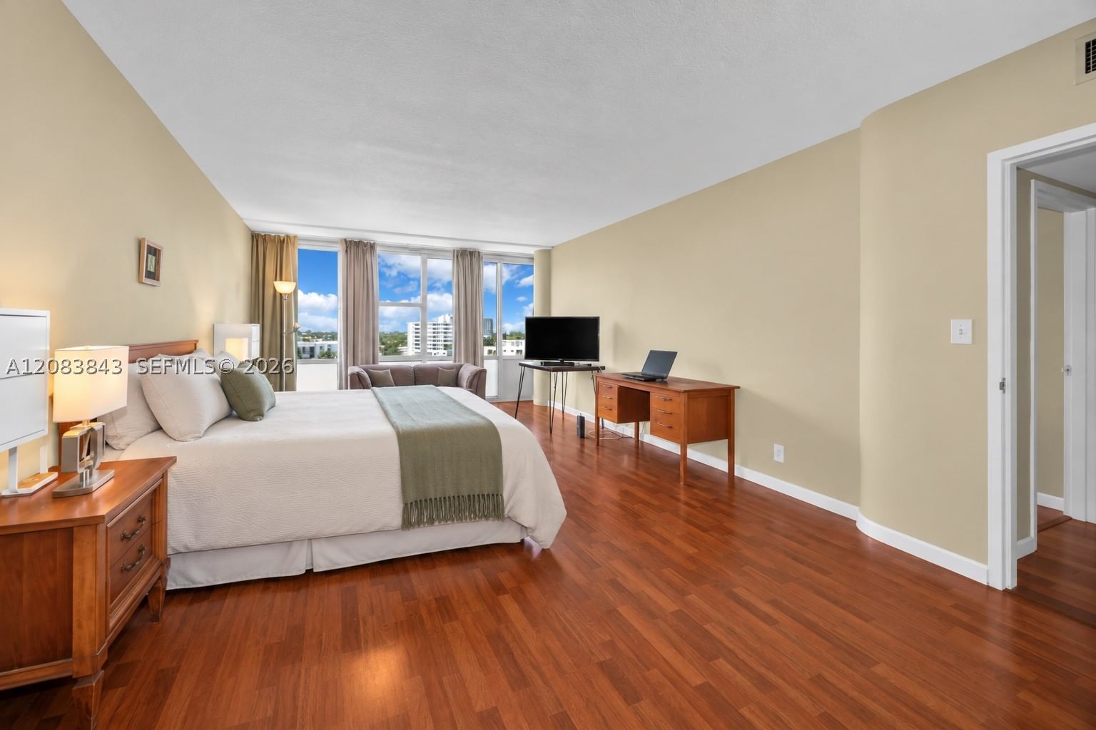 Real estate property located at 900 Bay Dr #601, Miami-dade, King Cole Condo, Miami Beach, FL