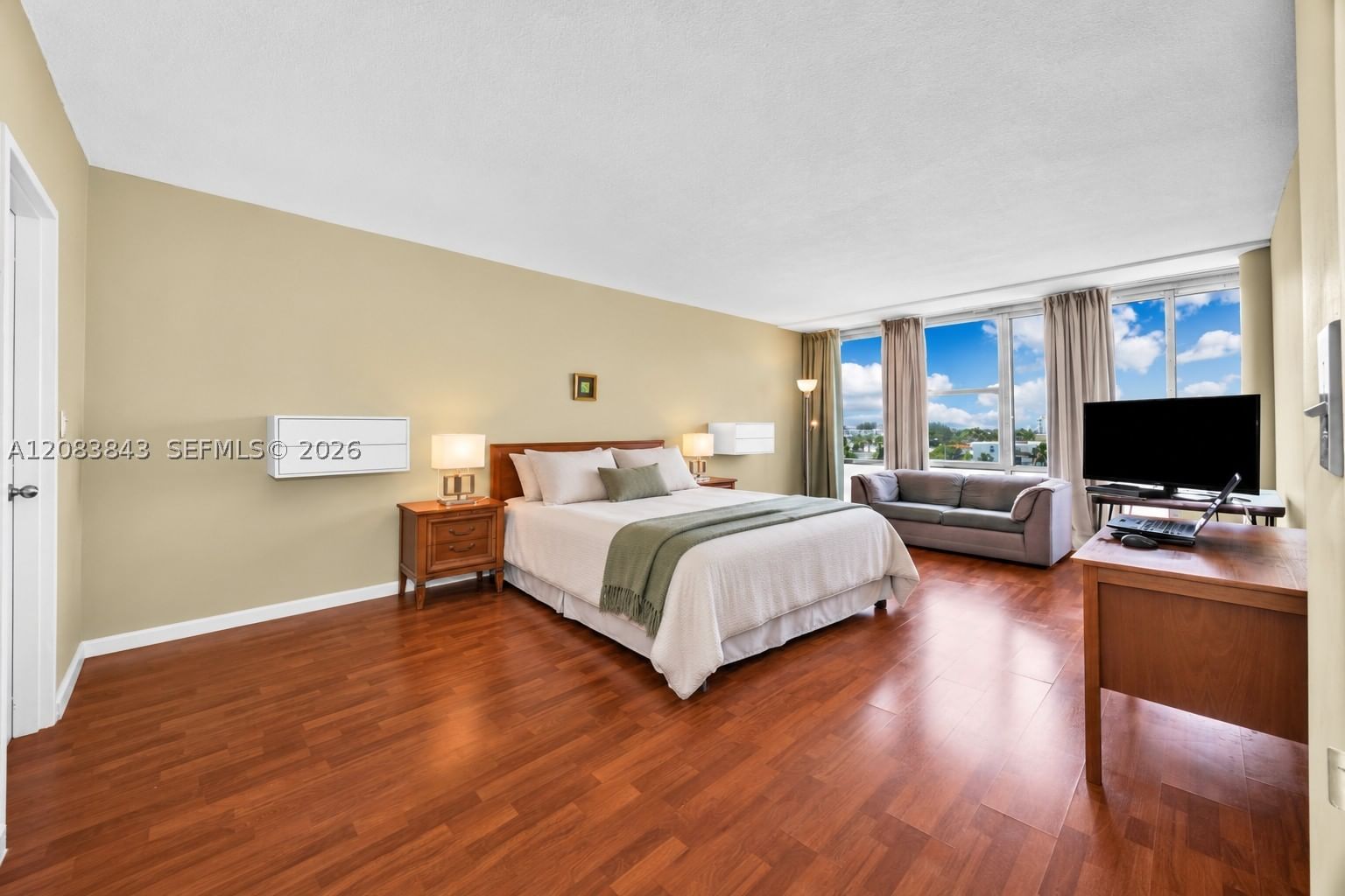 Real estate property located at 900 Bay Dr #601, Miami-dade, King Cole Condo, Miami Beach, FL