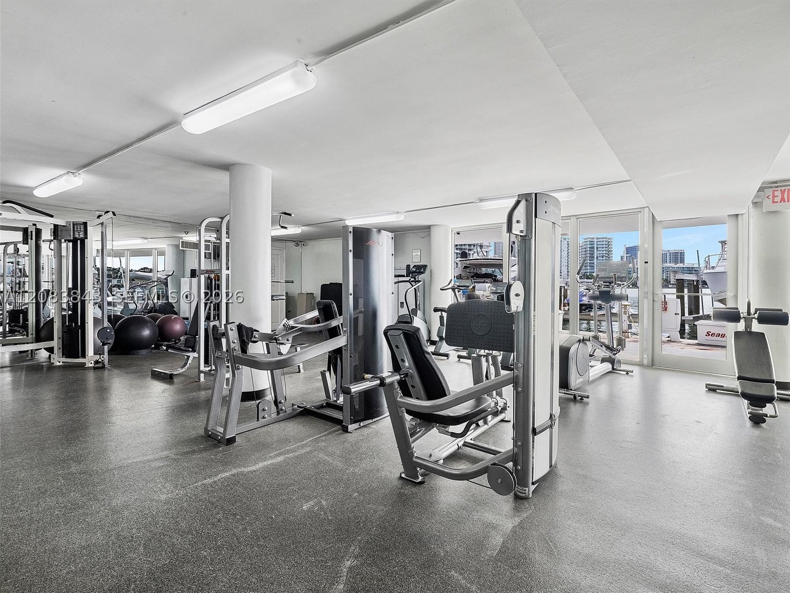 Real estate property located at 900 Bay Dr #601, Miami-dade, King Cole Condo, Miami Beach, FL