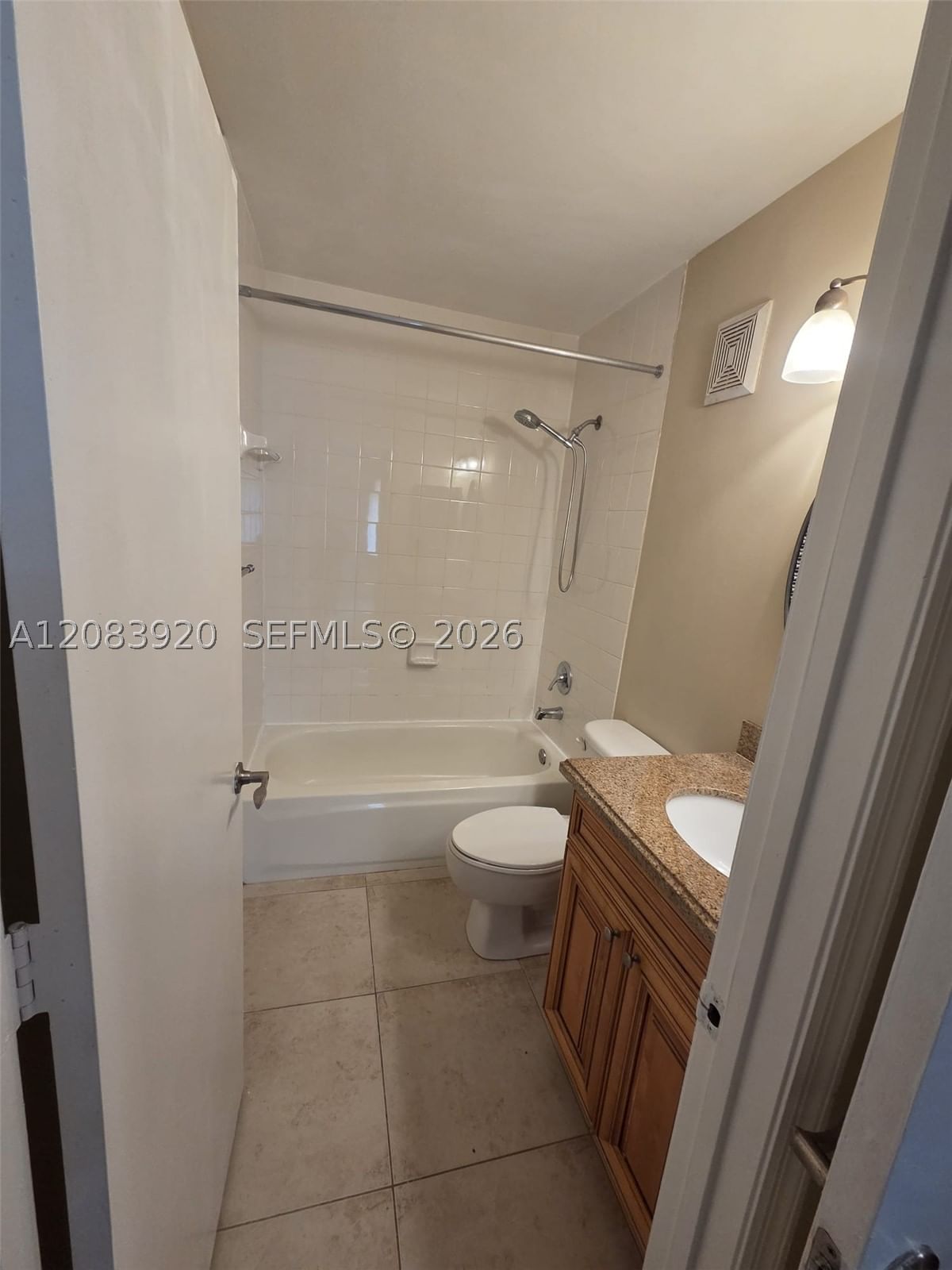 Real estate property located at 12142 ST ANDREWS PL #110, Broward, St Andrews Condo, Miramar, FL
