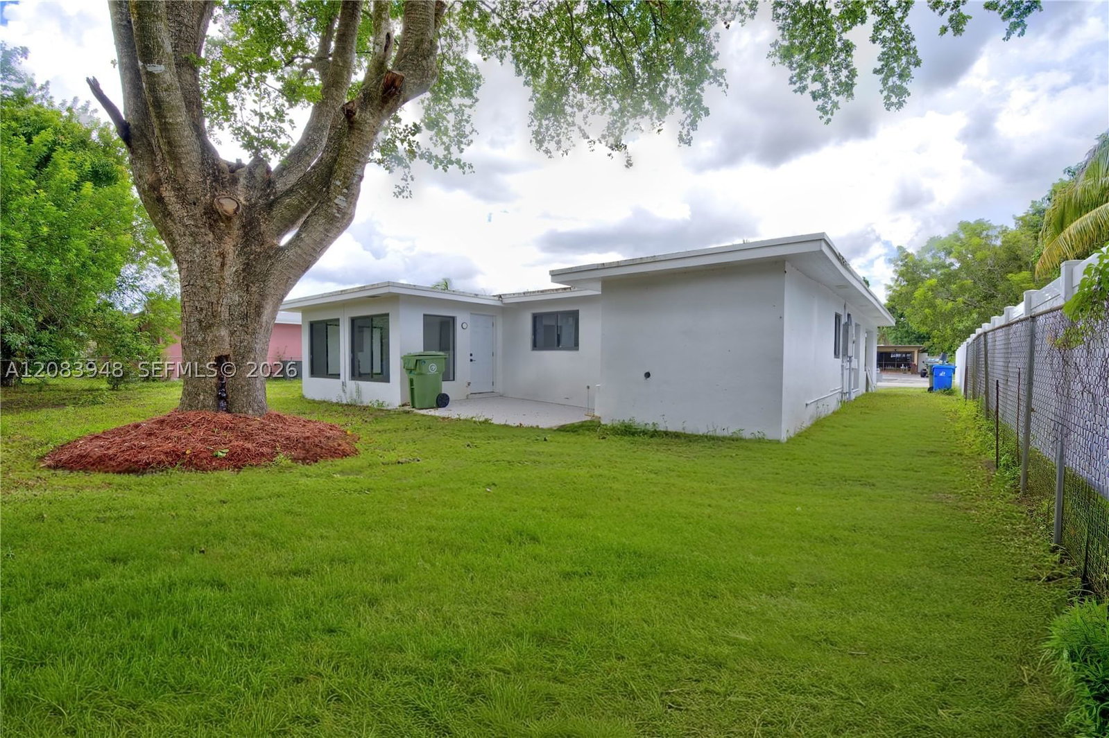 Real estate property located at 810 Wyoming Ave, Broward, Melrose Park Sec 7, Fort Lauderdale, FL