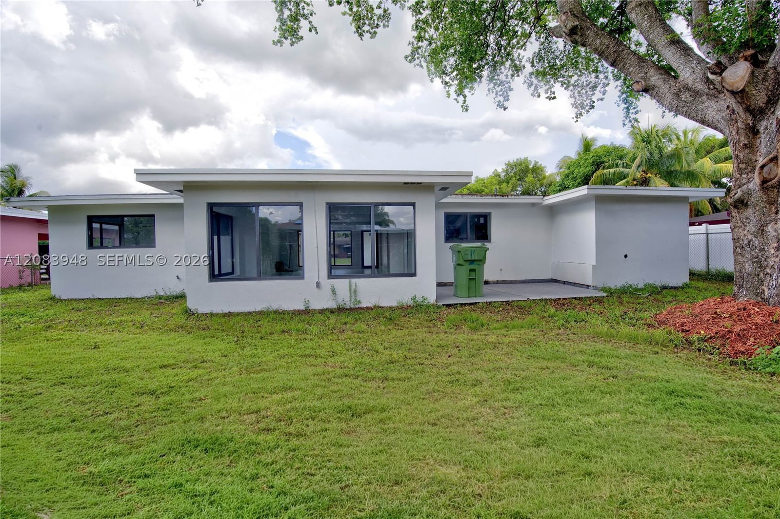 Real estate property located at 810 Wyoming Ave, Broward, Melrose Park Sec 7, Fort Lauderdale, FL