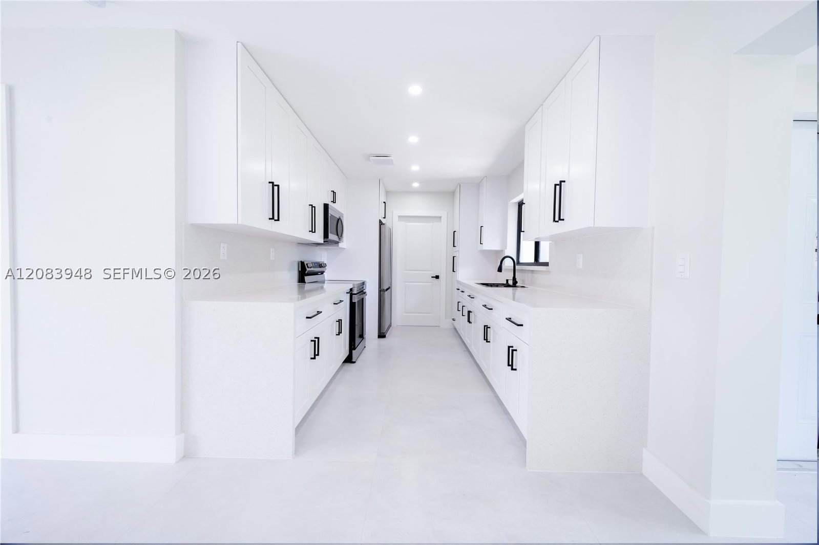 Real estate property located at 810 Wyoming Ave, Broward, Melrose Park Sec 7, Fort Lauderdale, FL