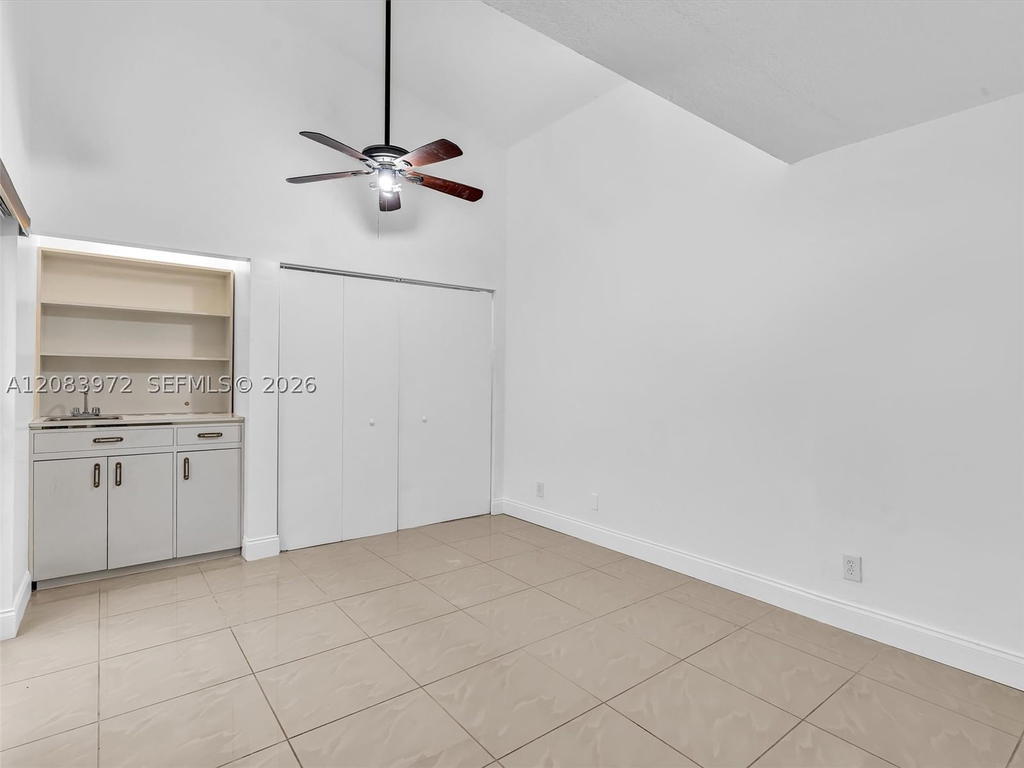 Real estate property located at 2408 35th Ave, Broward, Sheridan Hills Sec 1, Hollywood, FL