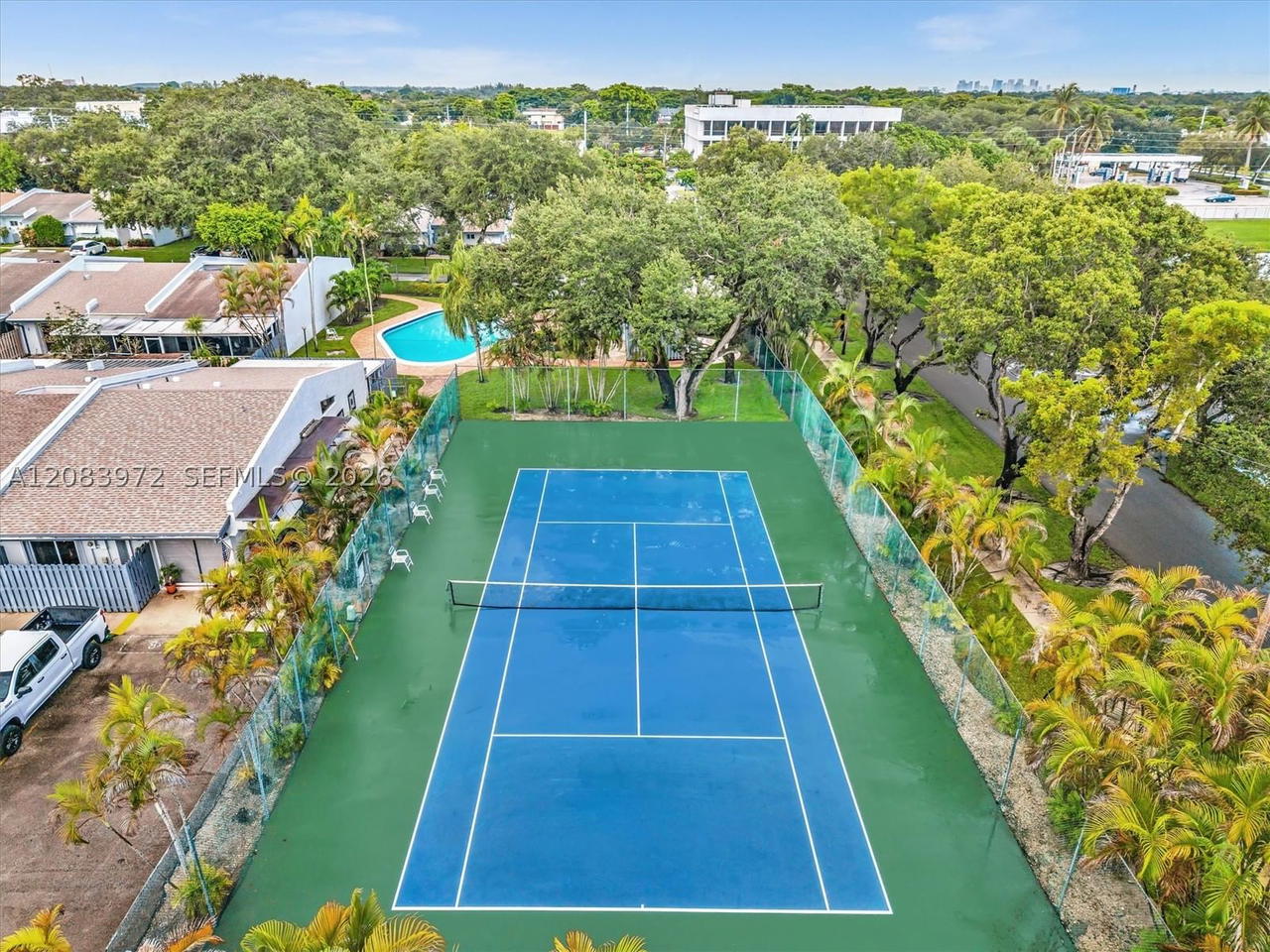 Real estate property located at 2408 35th Ave, Broward, Sheridan Hills Sec 1, Hollywood, FL