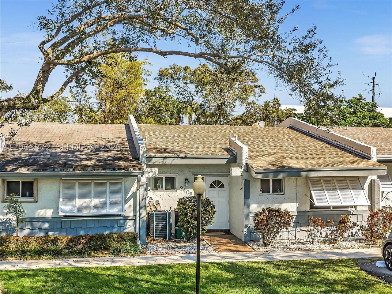 Real estate property located at 2408 35th Ave, Broward, Sheridan Hills Sec 1, Hollywood, FL