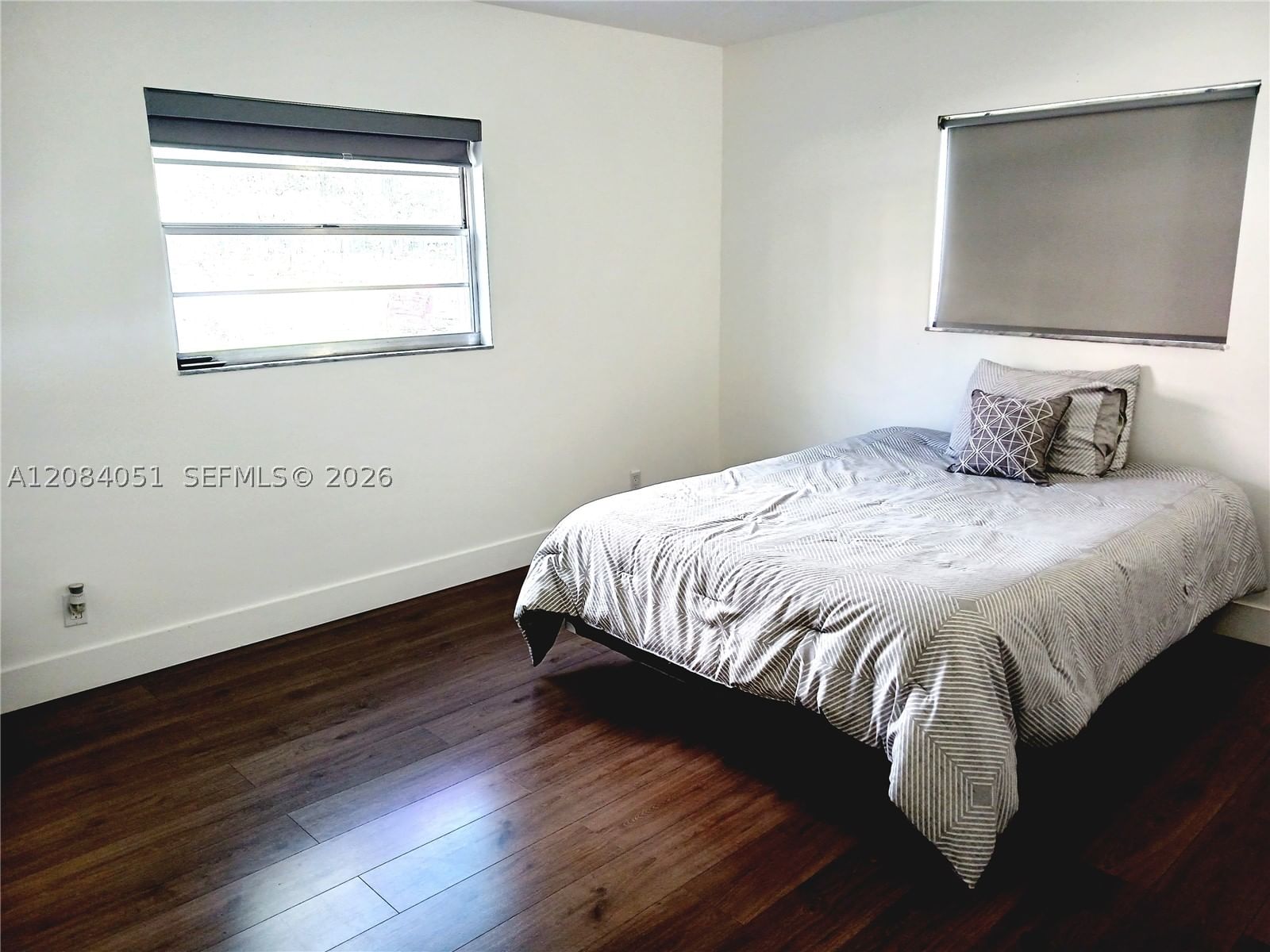 Real estate property located at 1100 130th Ave #112H, Broward, Hawthorne At Century Vill, Pembroke Pines, FL