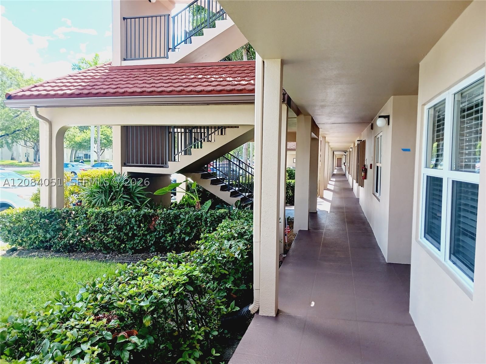 Real estate property located at 1100 130th Ave #112H, Broward, Hawthorne At Century Vill, Pembroke Pines, FL