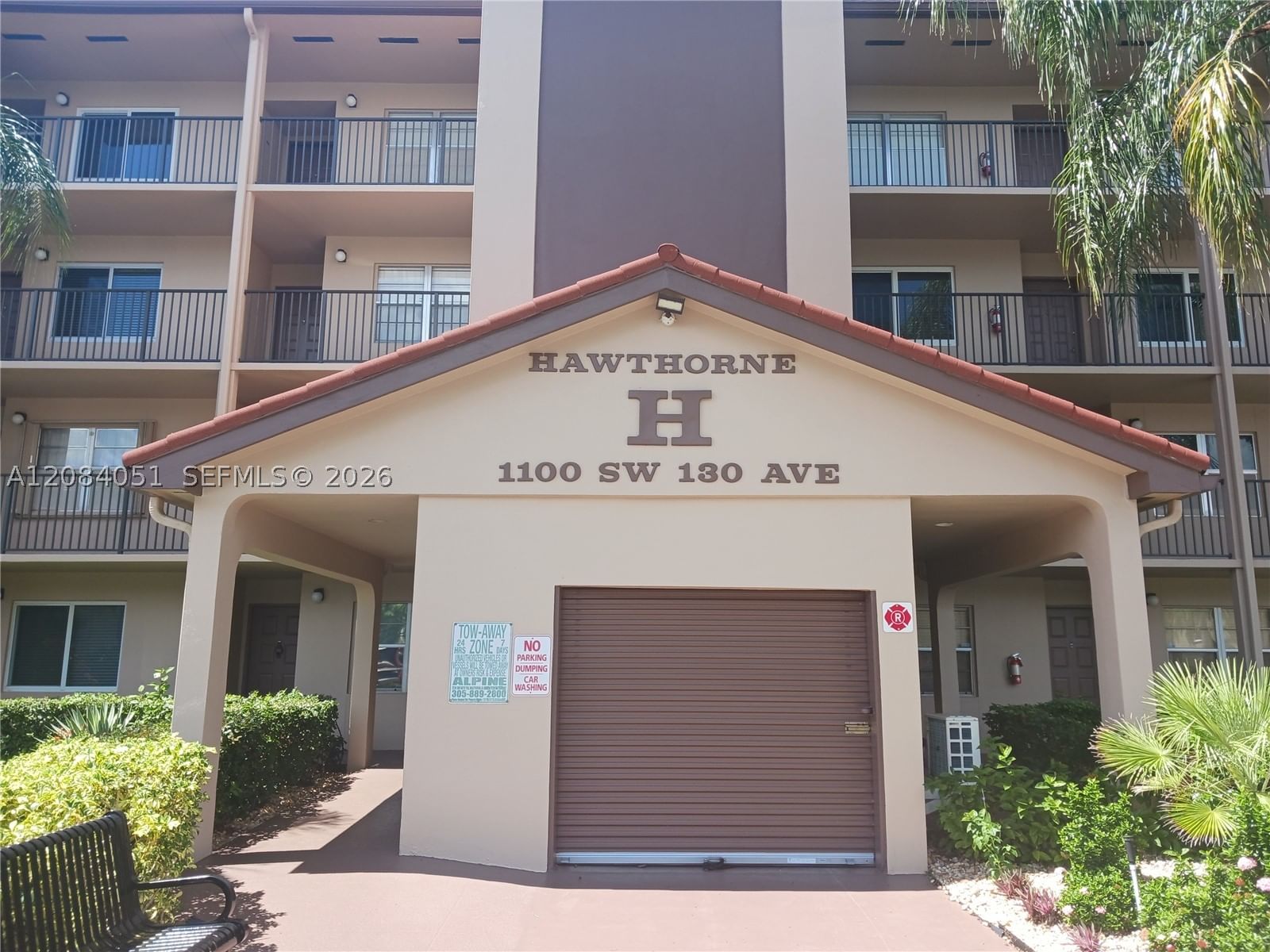 Real estate property located at 1100 130th Ave #112H, Broward, Hawthorne At Century Vill, Pembroke Pines, FL