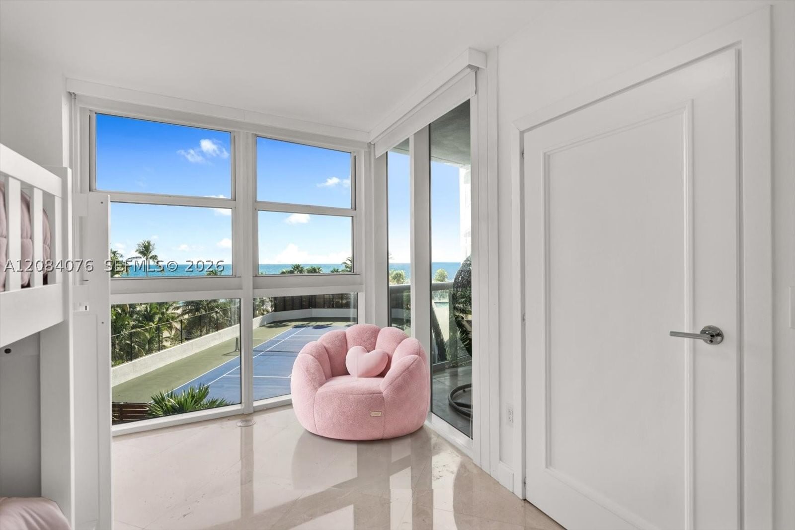 Real estate property located at 18911 Collins Ave #606, Miami-dade, Ocean Three Condo, Sunny Isles Beach, FL