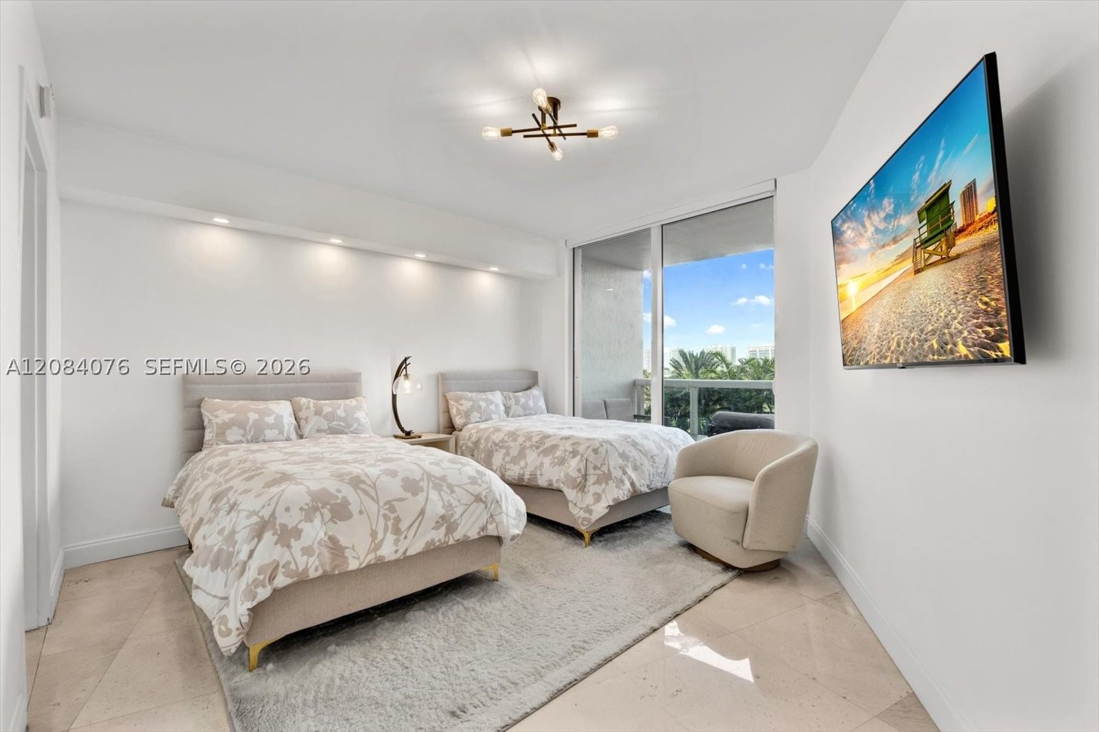 Real estate property located at 18911 Collins Ave #606, Miami-dade, Ocean Three Condo, Sunny Isles Beach, FL