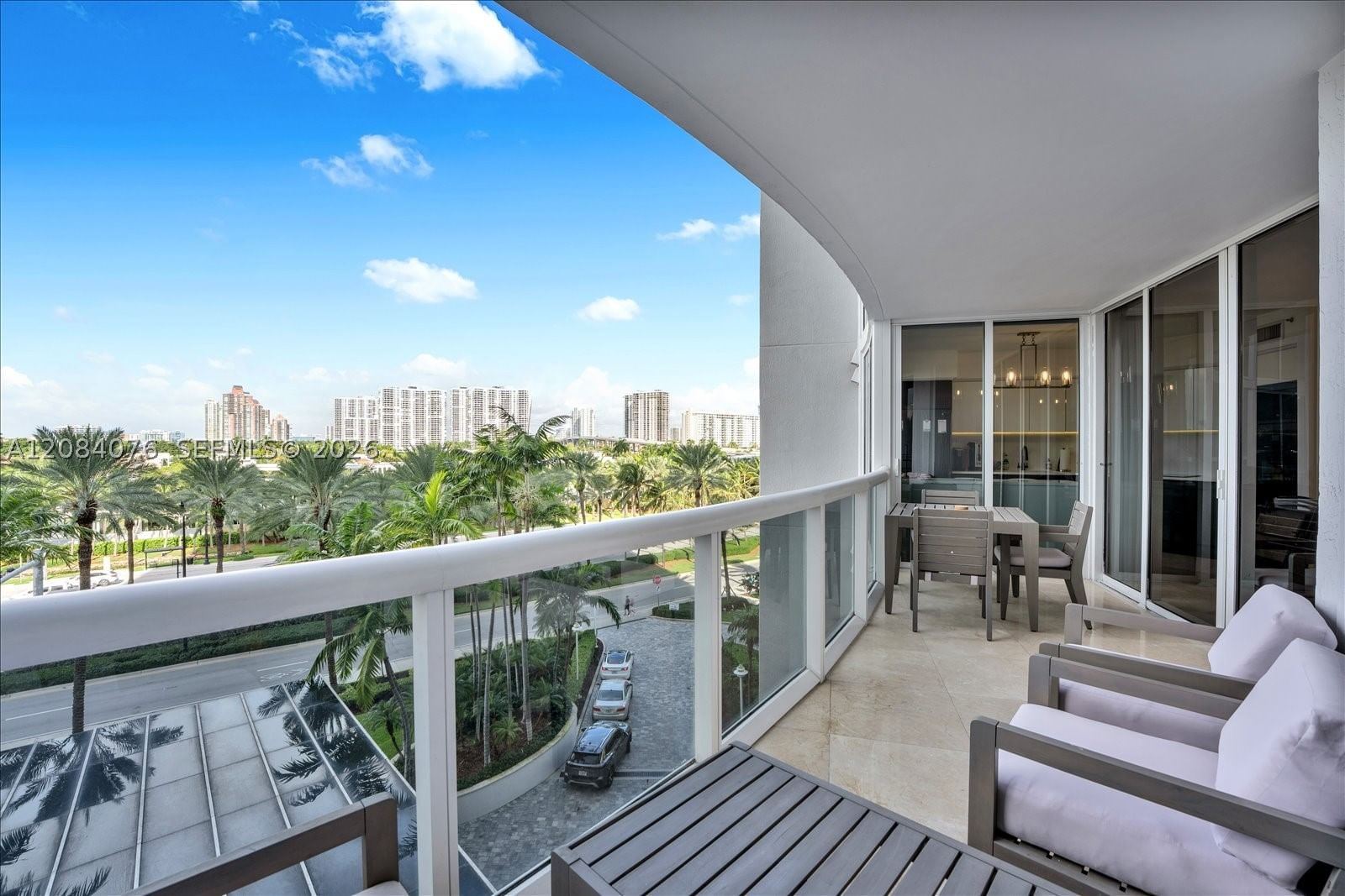 Real estate property located at 18911 Collins Ave #606, Miami-dade, Ocean Three Condo, Sunny Isles Beach, FL
