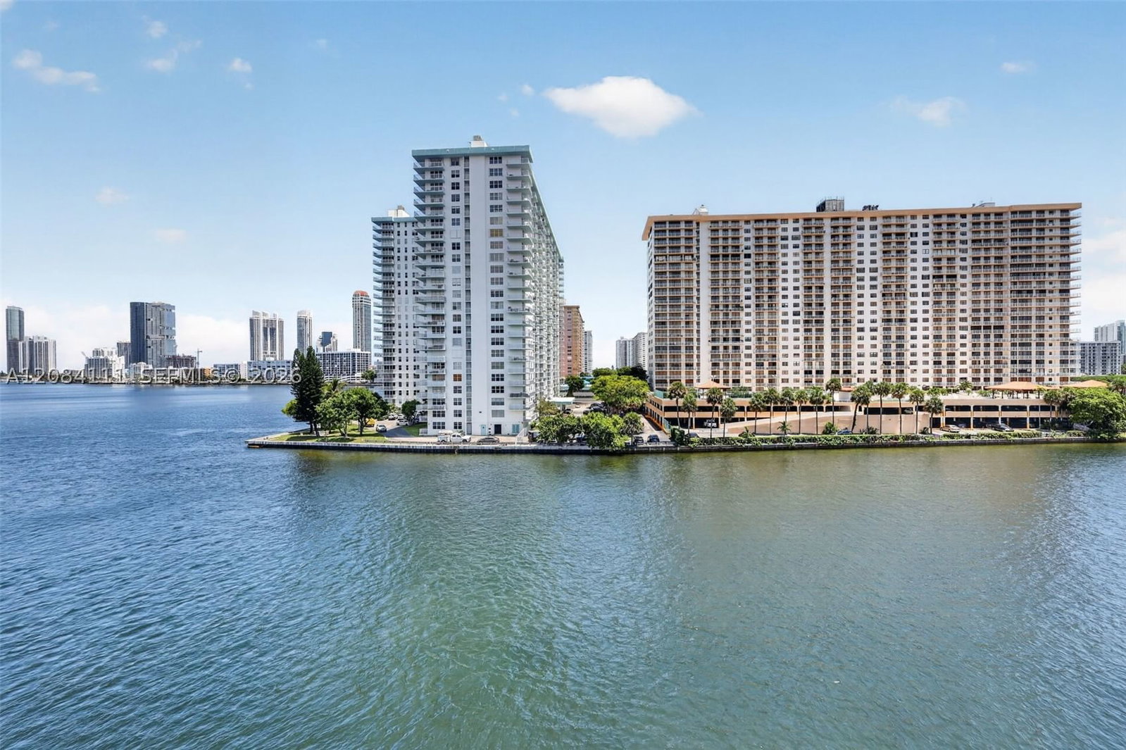 Real estate property located at 4000 170th St #606, Miami-dade, Eden Point North Condo, North Miami Beach, FL