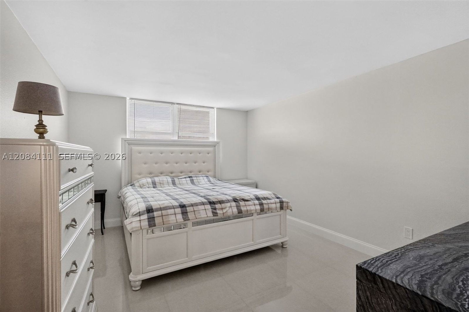 Real estate property located at 4000 170th St #606, Miami-dade, Eden Point North Condo, North Miami Beach, FL