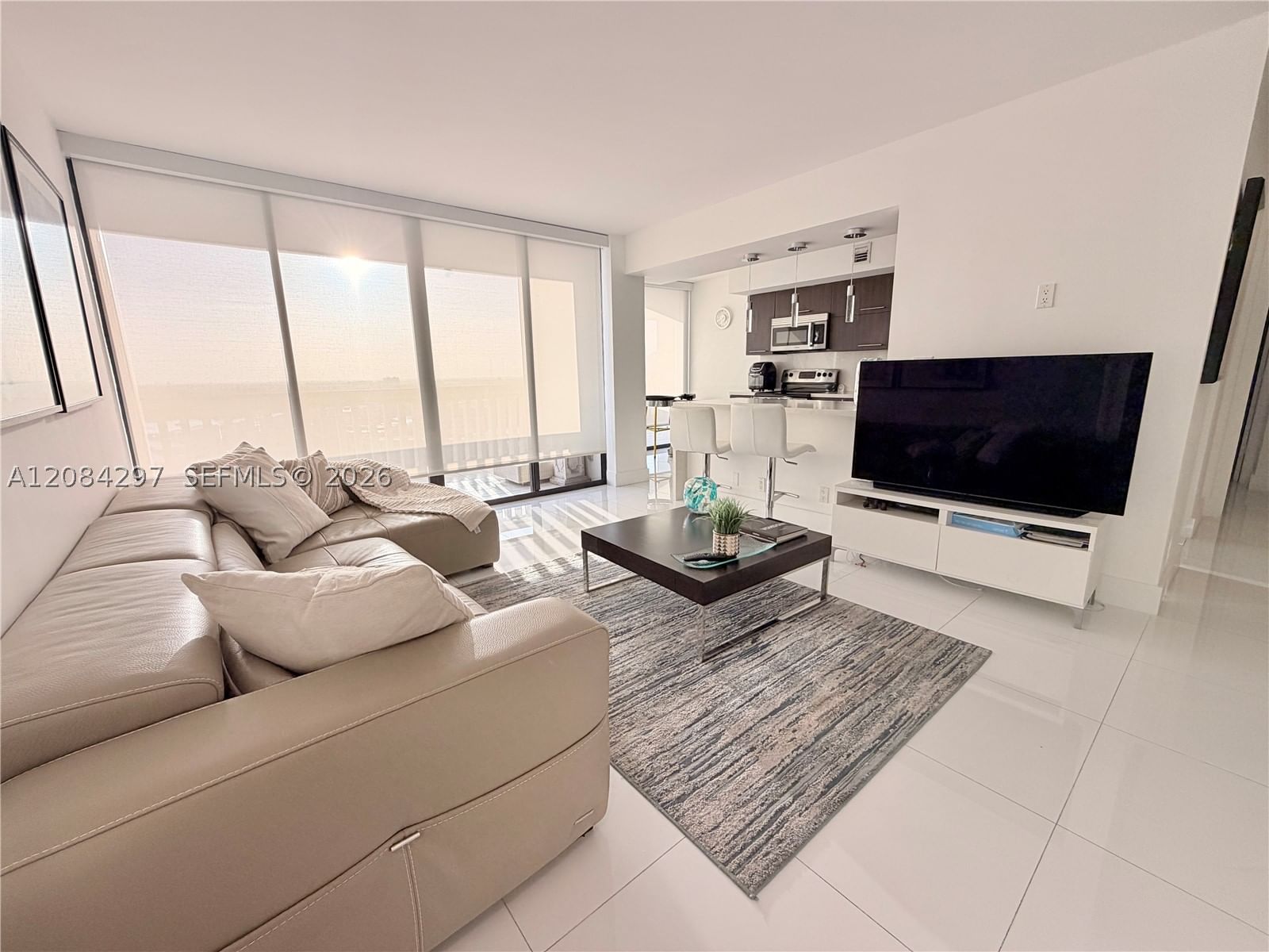 Real estate property located at 1000 Island Blvd #1911, Miami-dade, 1000 Isl Blvd Williams Is, Aventura, FL