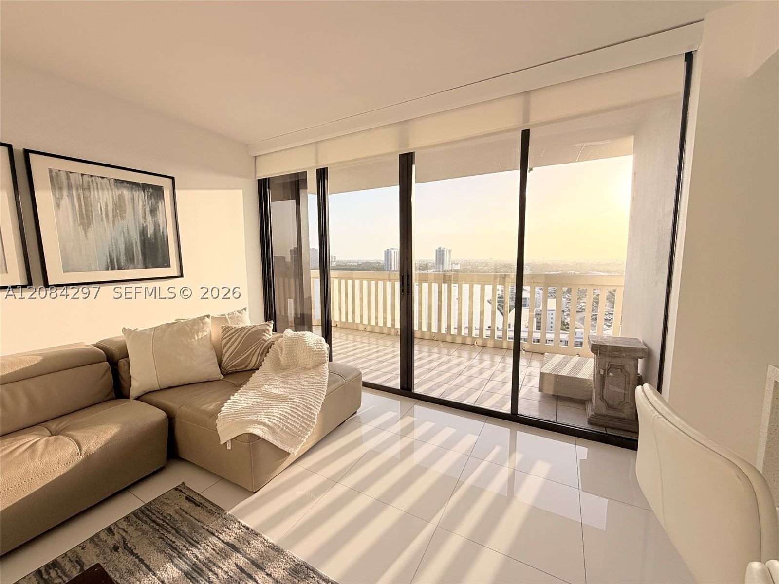 Real estate property located at 1000 Island Blvd #1911, Miami-dade, 1000 Isl Blvd Williams Is, Aventura, FL