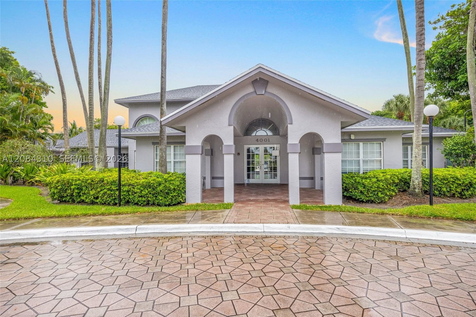 Real estate property located at , Broward, Windward Lakes Condo, Pompano Beach, FL