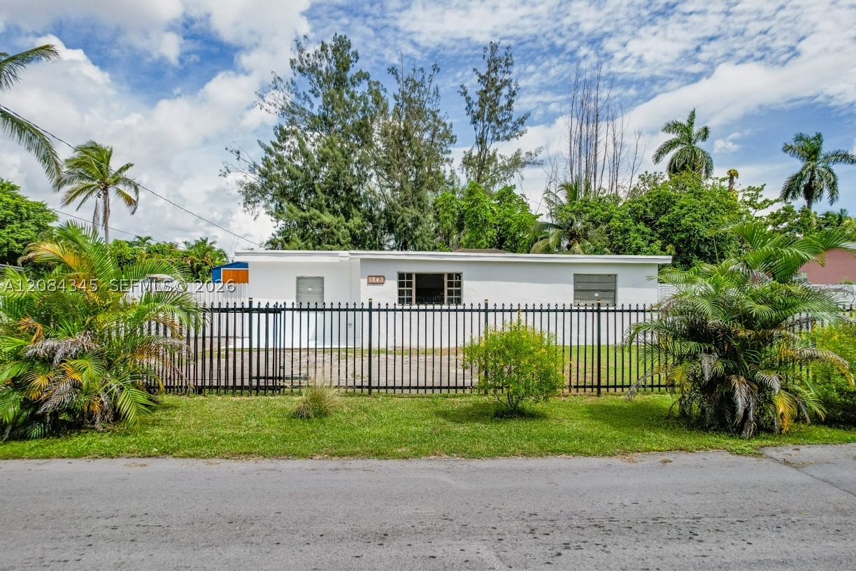 Real estate property located at 1843 107th St, Miami-dade, Little River Trs, Miami, FL