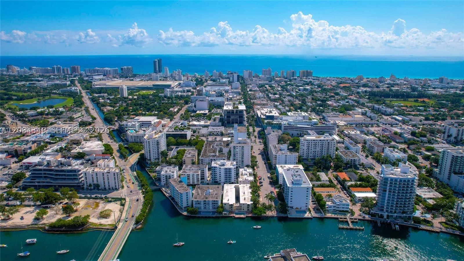 Real estate property located at 1441 Lincoln Rd #317, Miami-dade, Sunshine Bay Condo, Miami Beach, FL