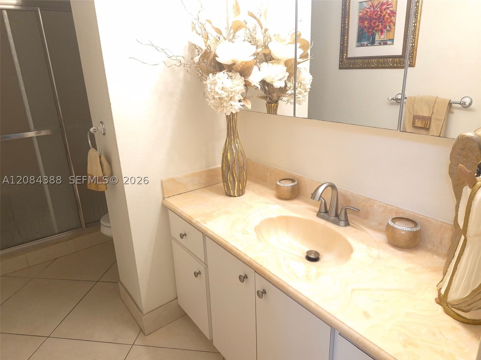 Real estate property located at 4400 Hillcrest Dr #300-B, Broward, Hillcrest No 21 Condo, Hollywood, FL