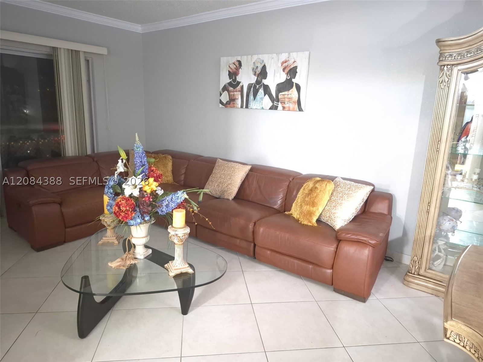 Real estate property located at 4400 Hillcrest Dr #300-B, Broward, Hillcrest No 21 Condo, Hollywood, FL