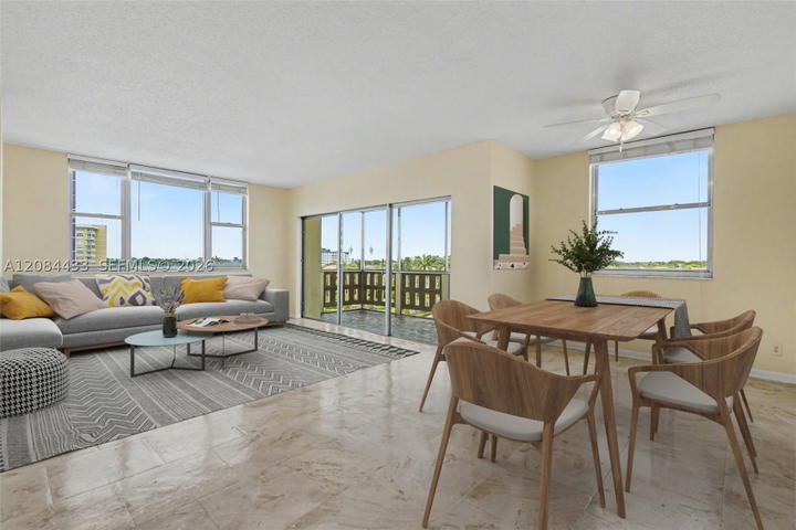 Real estate property located at 4330 Hillcrest Dr #520, Broward, Hillcrest East No 23 Cond, Hollywood, FL