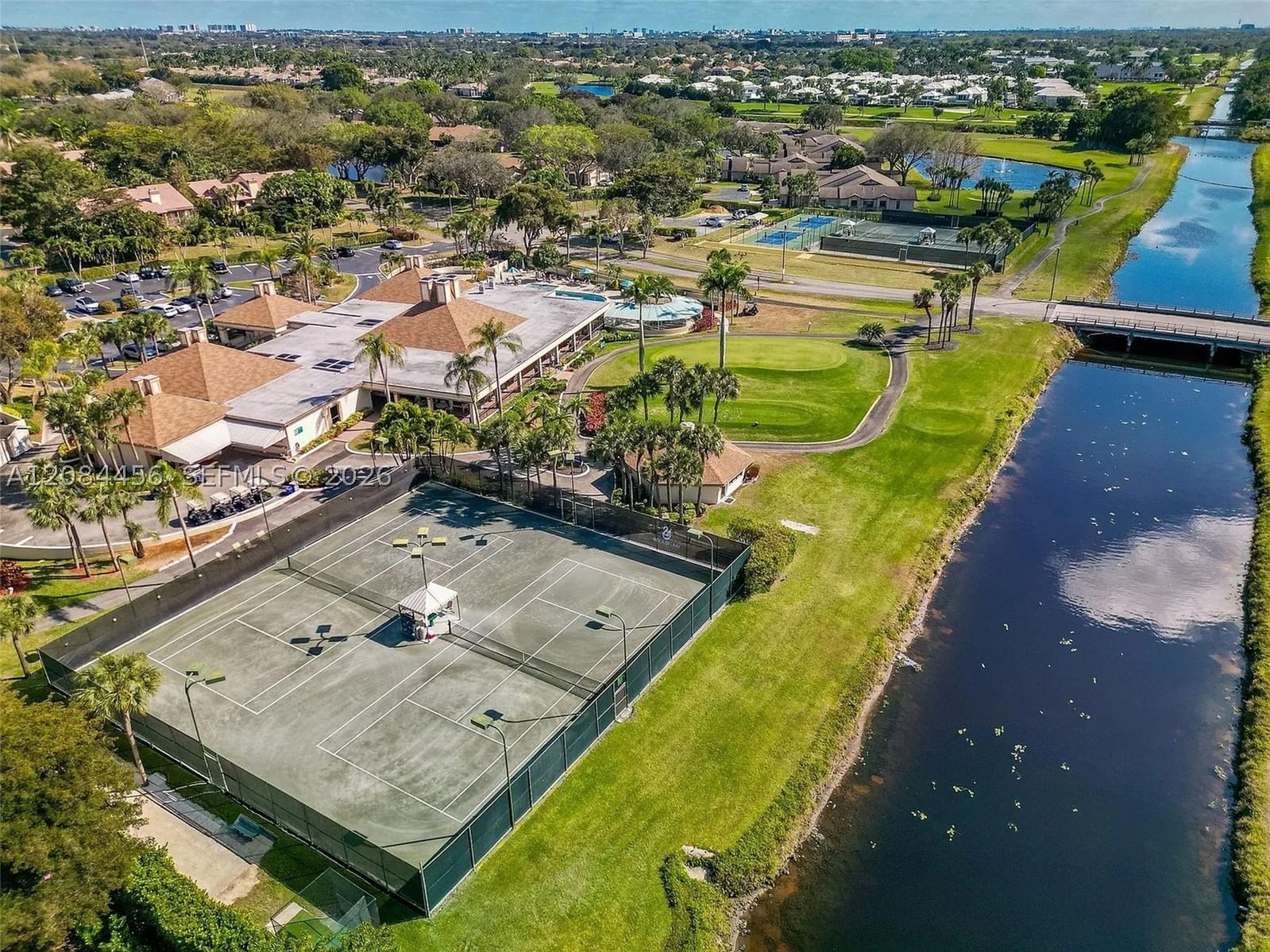Real estate property located at 5289 Fairway Woods Dr #2911, Palm Beach, Villas Of Boca Delray Con, Delray Beach, FL