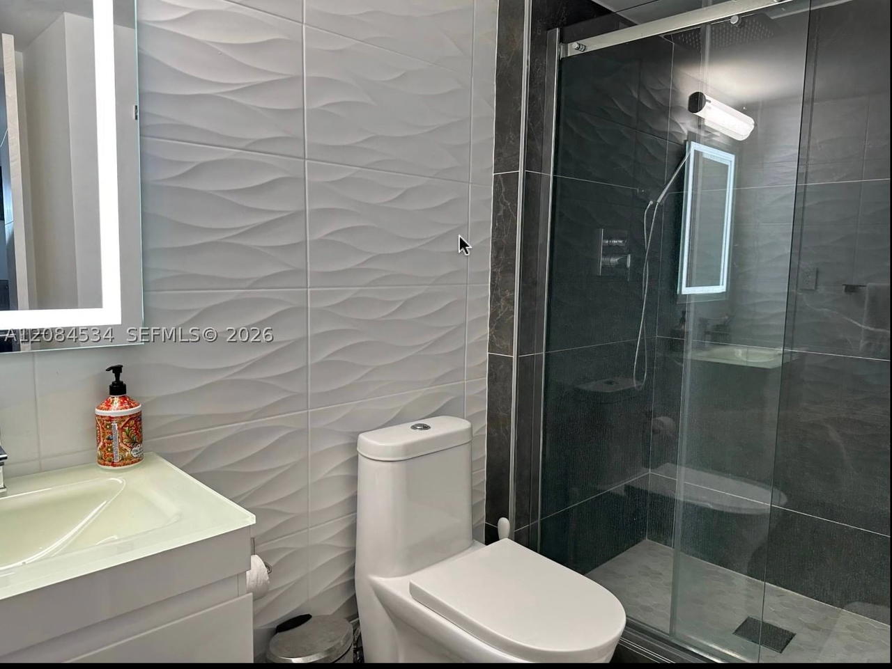 Real estate property located at 20301 Country Club Dr #1530, Miami-dade, Coronado Condo- Tower Ii, Aventura, FL