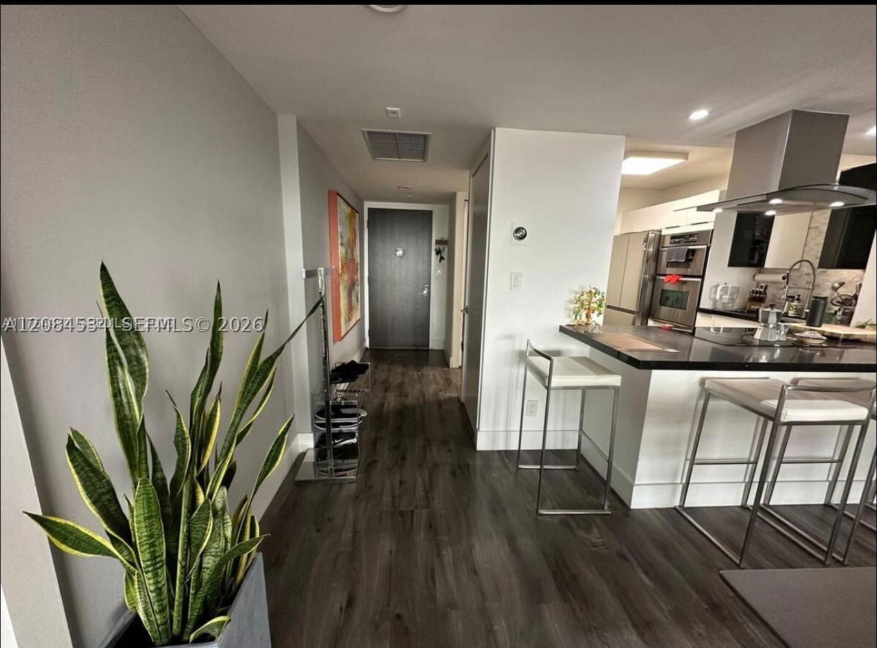 Real estate property located at 20301 Country Club Dr #1530, Miami-dade, Coronado Condo- Tower Ii, Aventura, FL