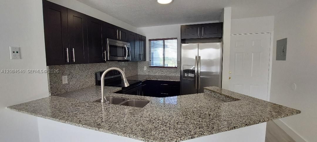 Real estate property located at 8710 Sherman Cir #403, Broward, Lakeshore At University P, Miramar, FL