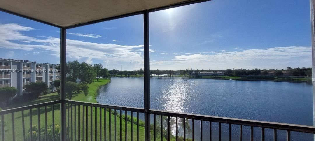 Real estate property located at 8710 Sherman Cir #403, Broward, Lakeshore At University P, Miramar, FL
