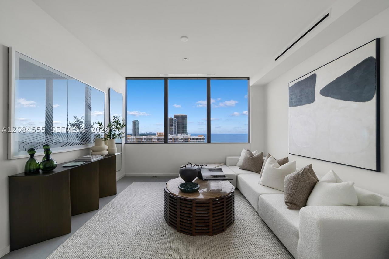 Real estate property located at 2000 Ocean Dr #22A, Broward, 2000 Ocean Condo, Hallandale Beach, FL