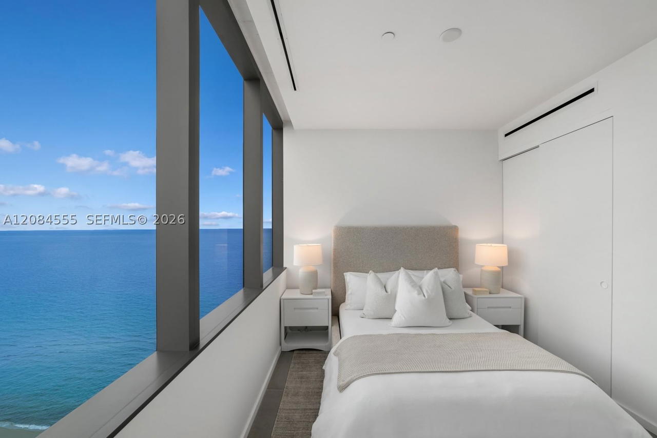 Real estate property located at 2000 Ocean Dr #22A, Broward, 2000 Ocean Condo, Hallandale Beach, FL