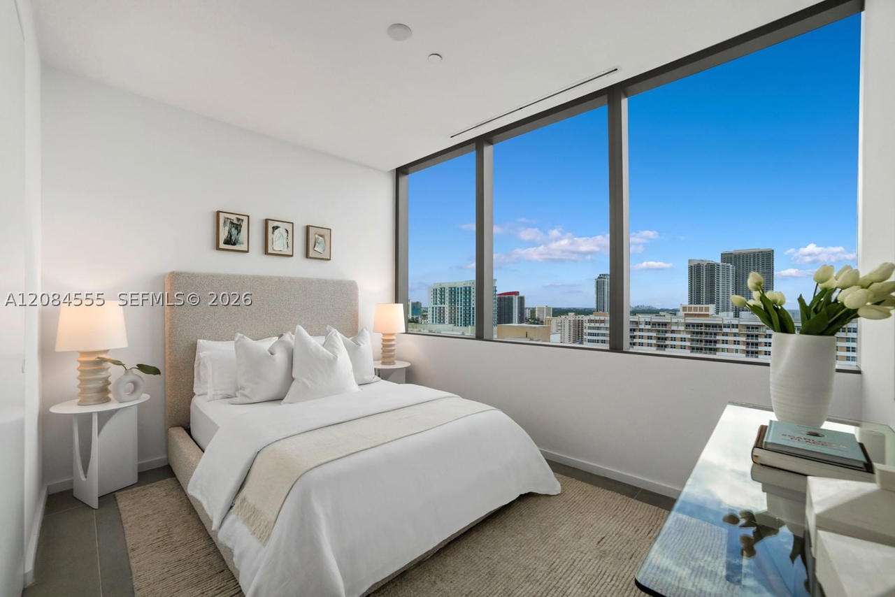 Real estate property located at 2000 Ocean Dr #22A, Broward, 2000 Ocean Condo, Hallandale Beach, FL
