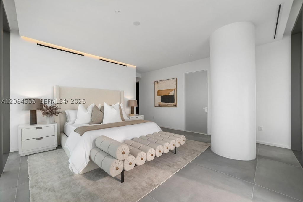 Real estate property located at 2000 Ocean Dr #22A, Broward, 2000 Ocean Condo, Hallandale Beach, FL