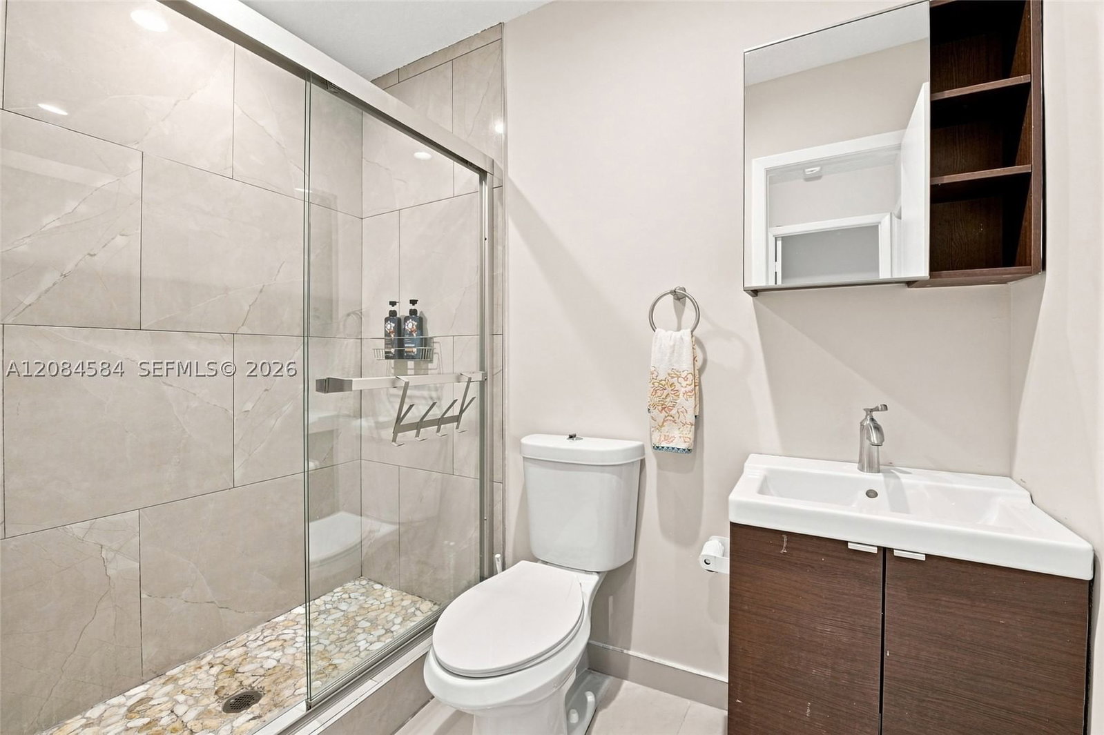 Real estate property located at 10720 11th St, Broward, Pembroke Pointe Section T, Pembroke Pines, FL