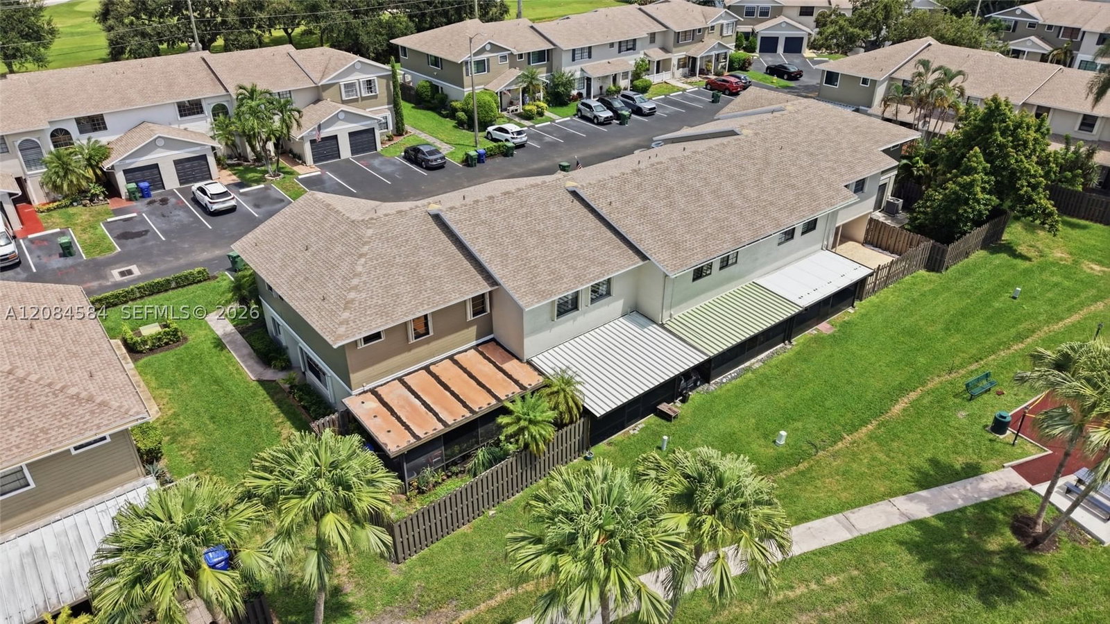 Real estate property located at 10720 11th St, Broward, Pembroke Pointe Section T, Pembroke Pines, FL