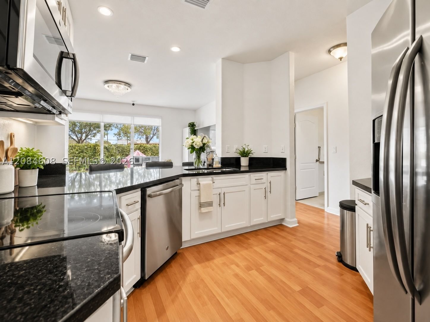 Real estate property located at 8739 109th Ct, Miami-dade, Islands At Doral Townhome, Doral, FL