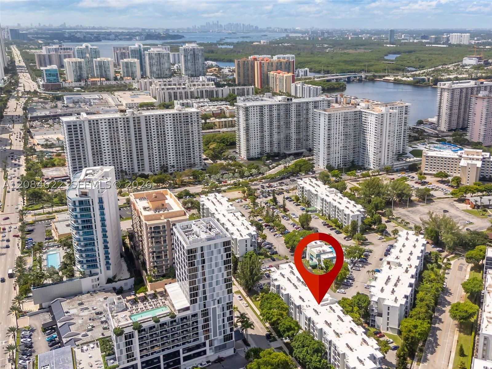 Real estate property located at 17620 Atlantic Blvd #315, Miami-dade, Avila Condo, Sunny Isles Beach, FL