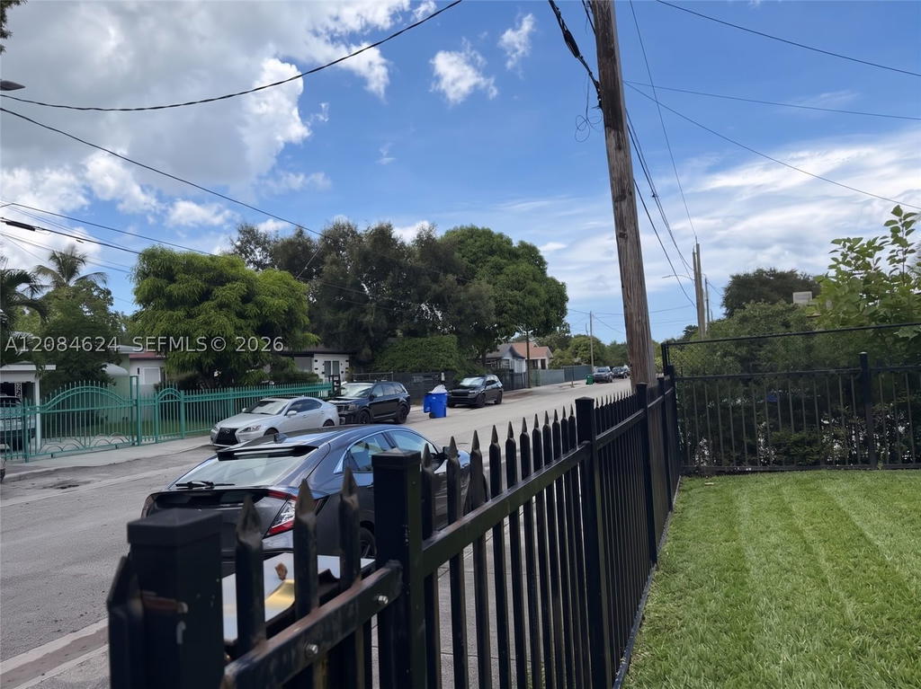 Real estate property located at 298 48th St, Miami-dade, Buena Vista Heights Exten, Miami, FL