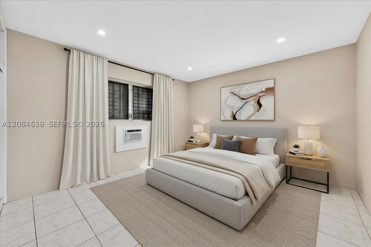 Real estate property located at 707 19th Ave #9, Broward, Jefferson Apts Co-op, Hollywood, FL