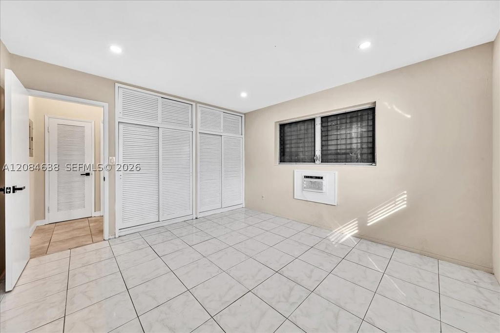 Real estate property located at 707 19th Ave #9, Broward, Jefferson Apts Co-op, Hollywood, FL