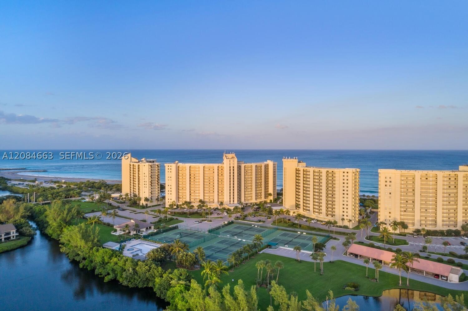 Real estate property located at 400 Ocean Trail Way #302, Palm Beach, Ocean Trail Condo Iv, Jupiter, FL