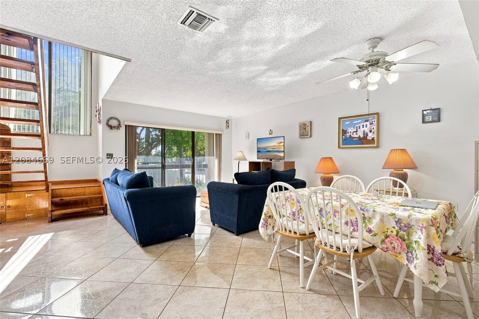Real estate property located at 9905 9th St Cir #12-21, Miami-dade, Windsong Lakes Condo, Miami, FL