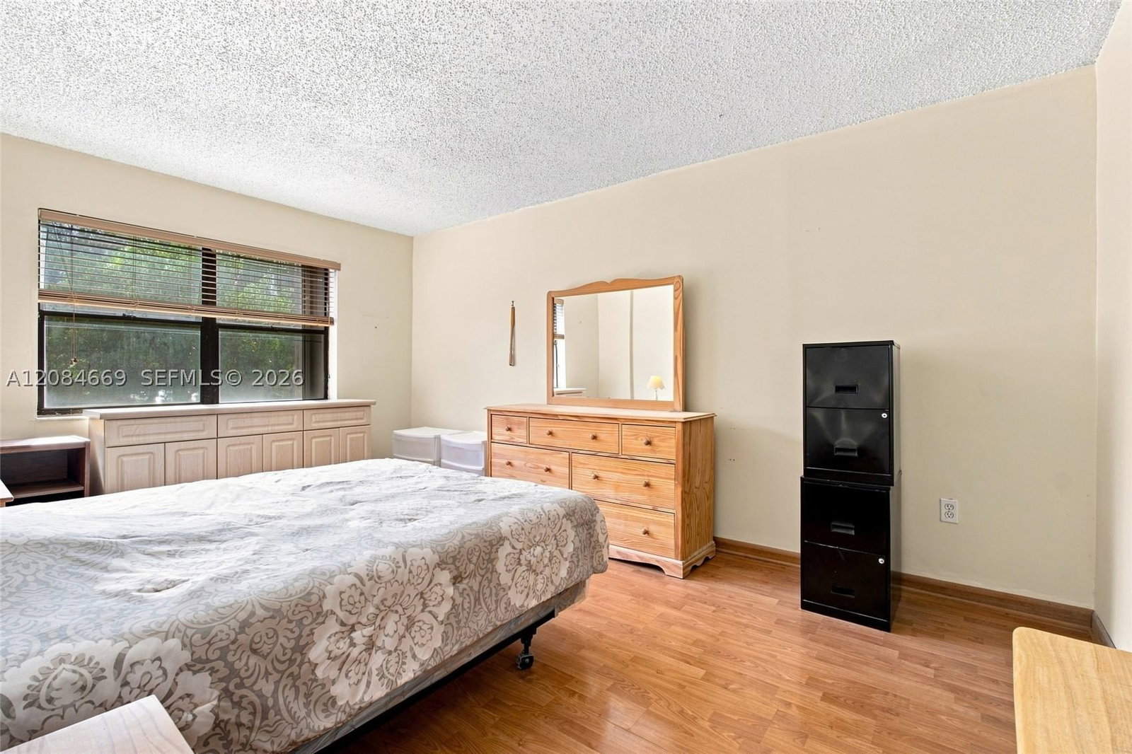 Real estate property located at 9905 9th St Cir #12-21, Miami-dade, Windsong Lakes Condo, Miami, FL