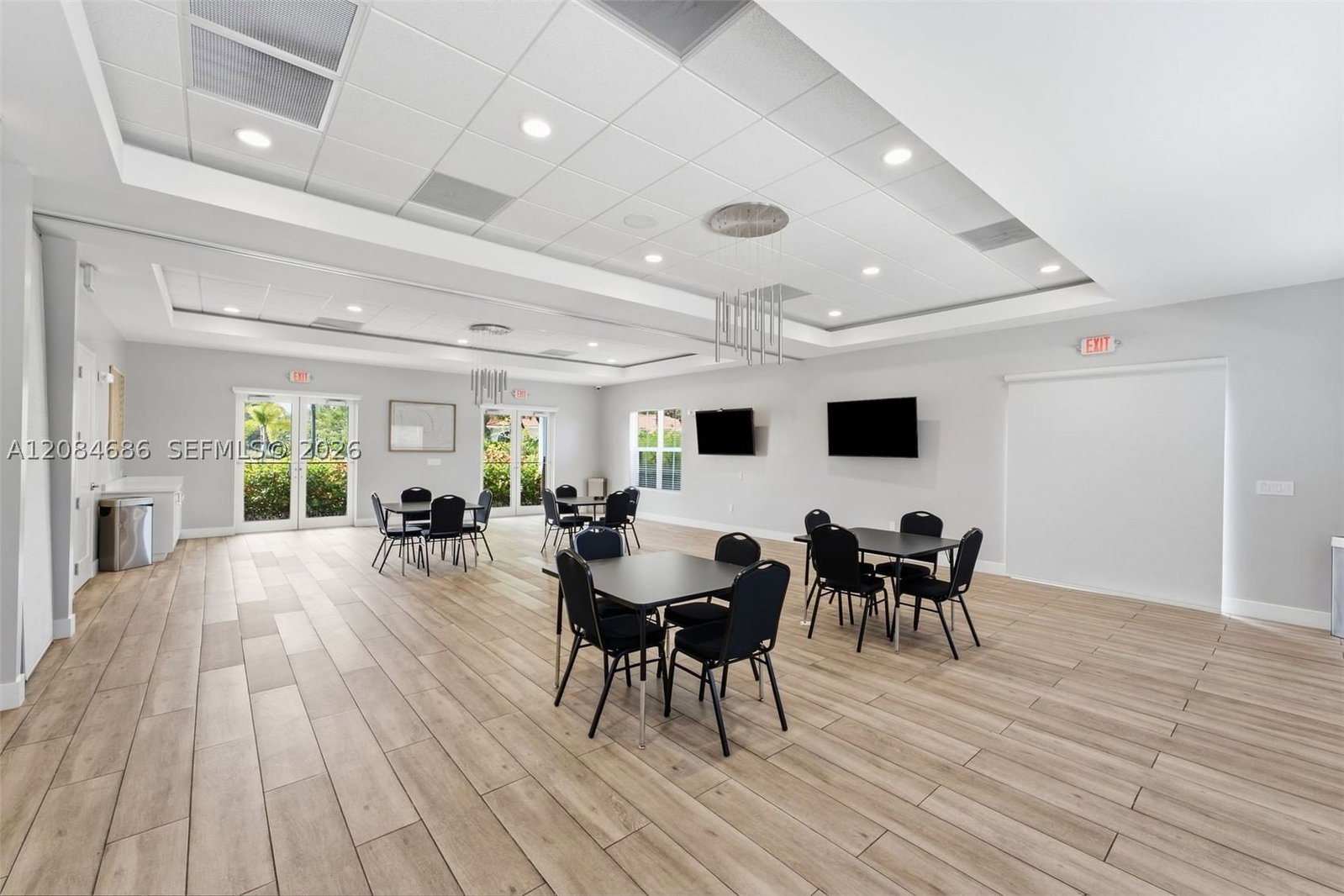 Real estate property located at 1861 Eagle Trace Blvd W, Broward, Fairways At Eagle Trace, Coral Springs, FL