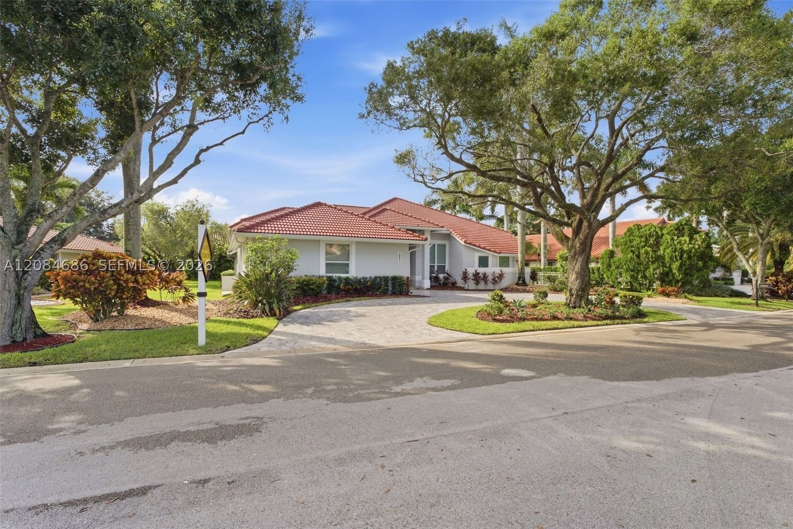 Real estate property located at 1861 Eagle Trace Blvd W, Broward, Fairways At Eagle Trace, Coral Springs, FL