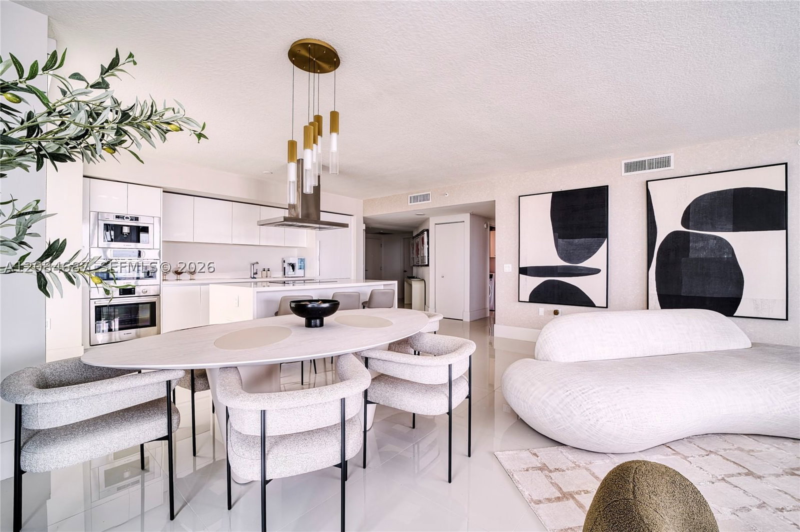 Real estate property located at 300 Sunny Isles Blvd #4-1701, Miami-dade, Parque Towers Condo, Sunny Isles Beach, FL